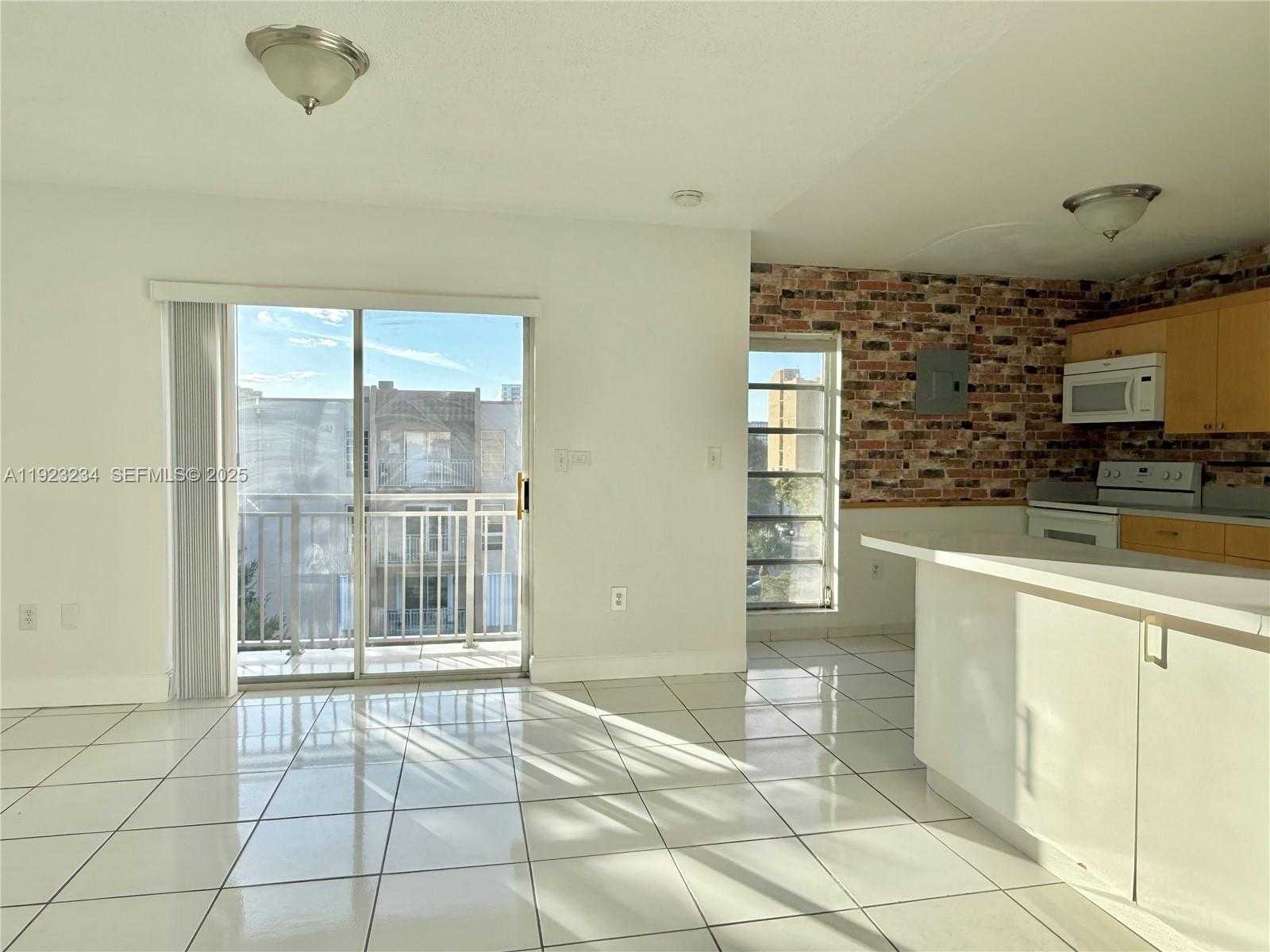 Small Image of 4713 NORTH WEST 7TH ST #405-1, Miami Number 4