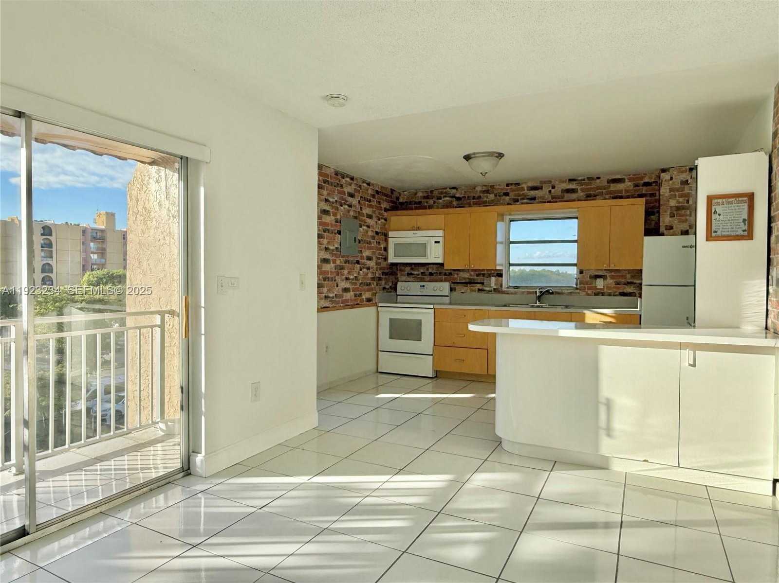 Small Image of 4713 NORTH WEST 7TH ST #405-1, Miami Number 5