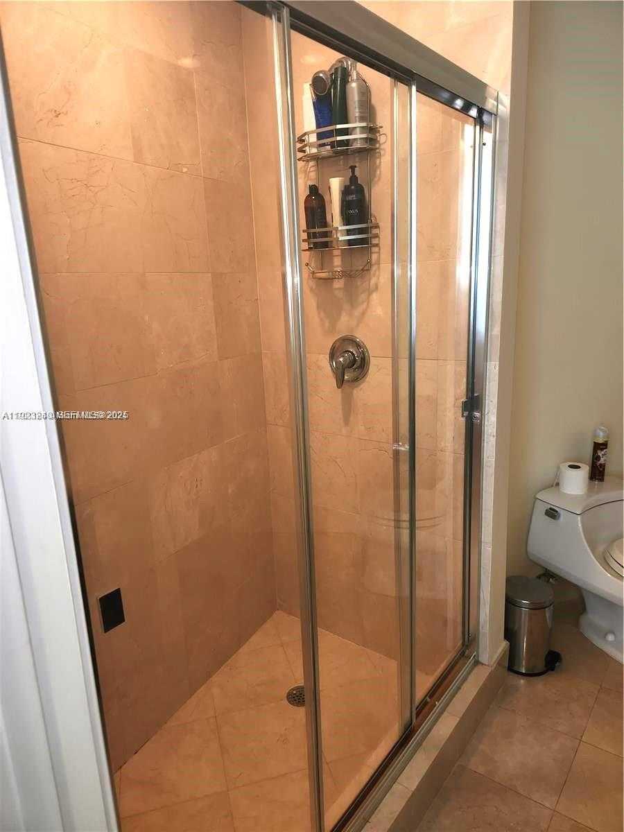 Small Image of 18101 COLLINS AVE #1608, Sunny Isles Beach Number 15