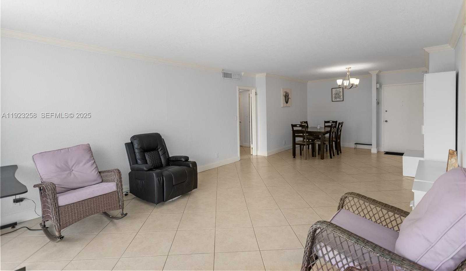 Small Image of 2030 SOUTH OCEAN DR #1710, Hallandale Beach Number 12