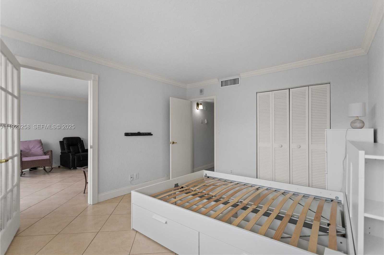 Small Image of 2030 SOUTH OCEAN DR #1710, Hallandale Beach Number 30