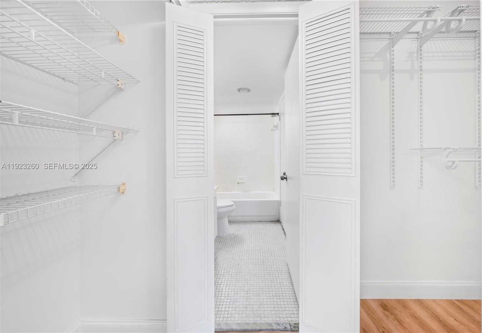 Small Image of 1300 NORTH EAST MIAMI GARDENS DR #512E, Miami Number 13