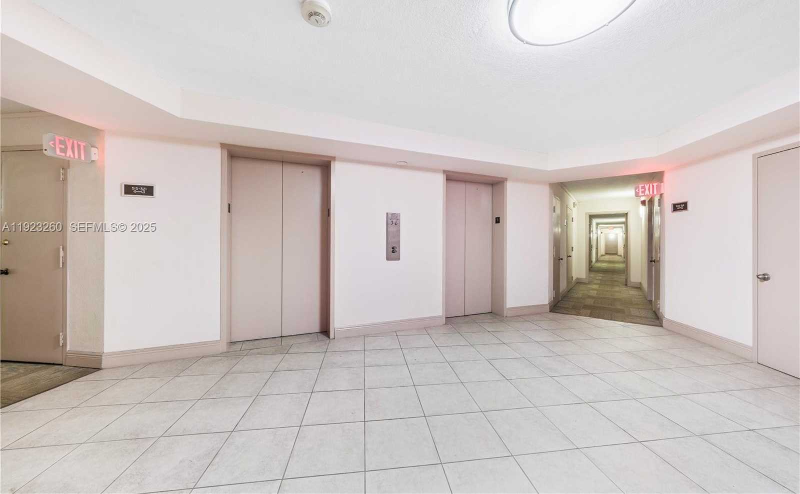 Small Image of 1300 NORTH EAST MIAMI GARDENS DR #512E, Miami Number 20