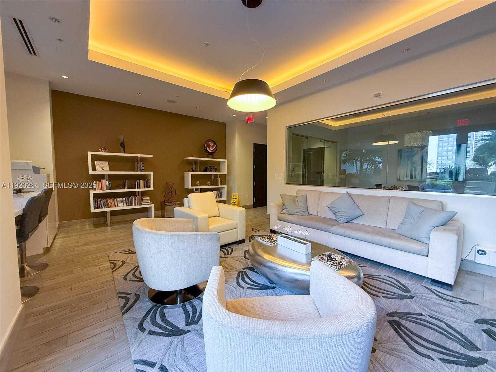 Small Image of 999 SOUTH WEST 1ST AVE #2801, Miami Number 33