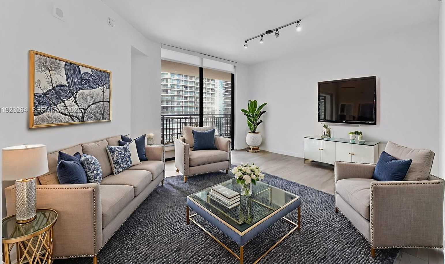 Small Image of 999 SOUTH WEST 1ST AVE #2801, Miami Number 6