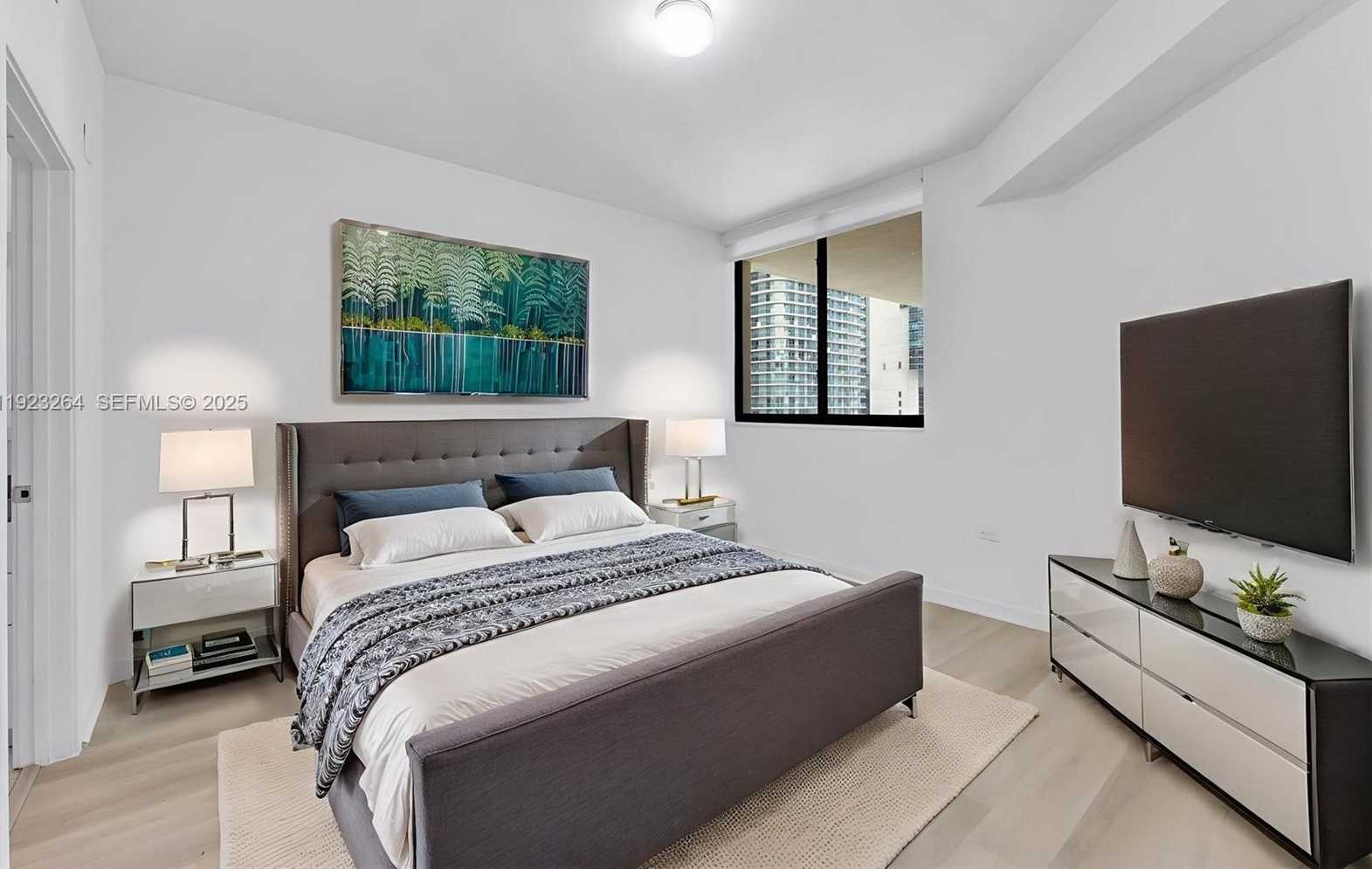 Small Image of 999 SOUTH WEST 1ST AVE #2801, Miami Number 8