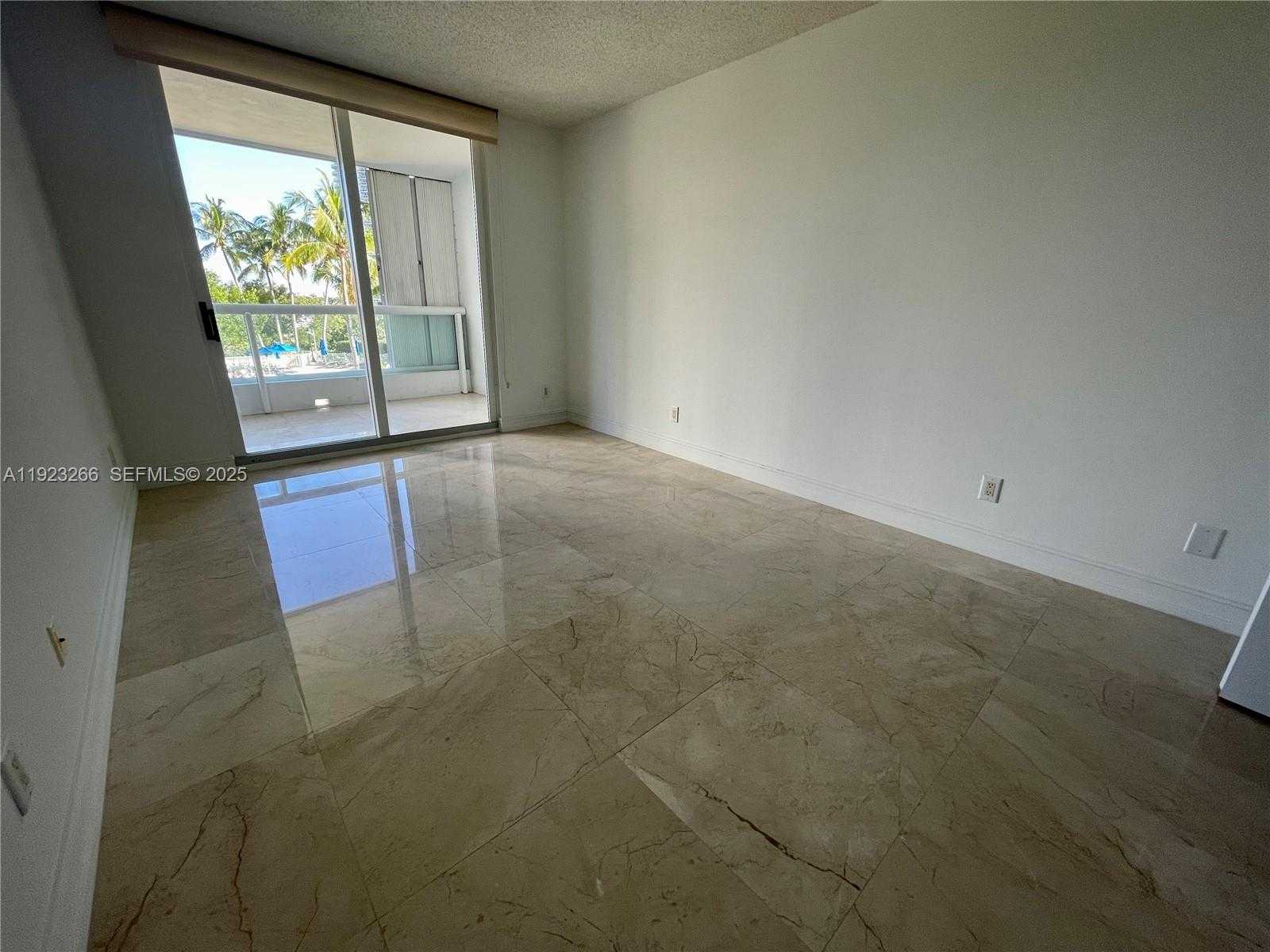 Small Image of 21055 YACHT CLUB DR #610, Aventura Number 12