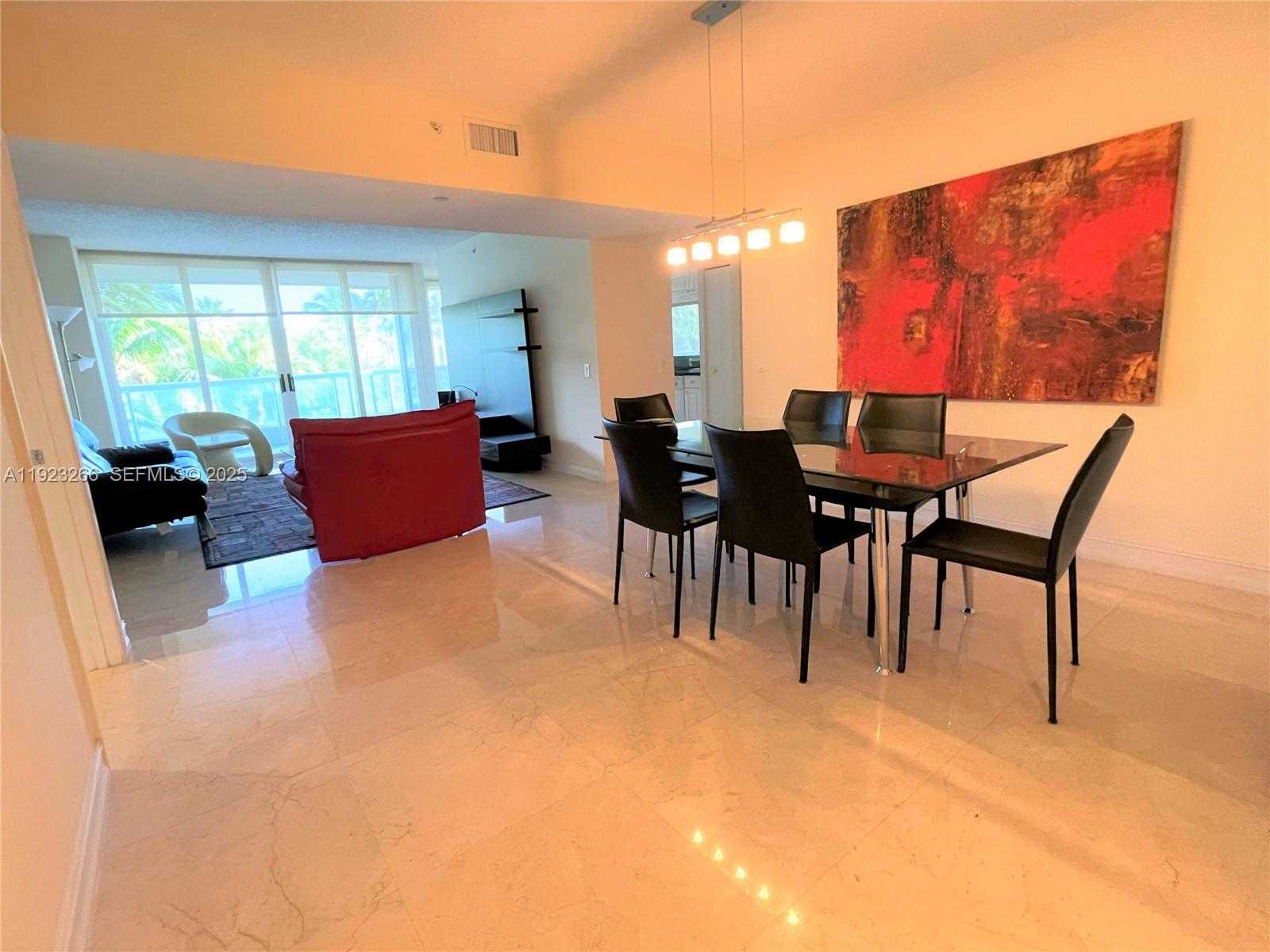 Small Image of 21055 YACHT CLUB DR #610, Aventura Number 3