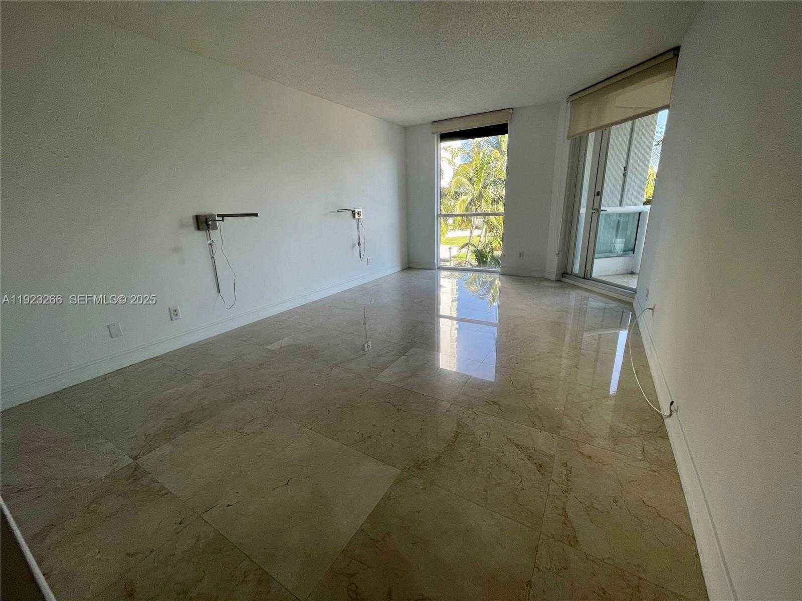 Small Image of 21055 YACHT CLUB DR #610, Aventura Number 9