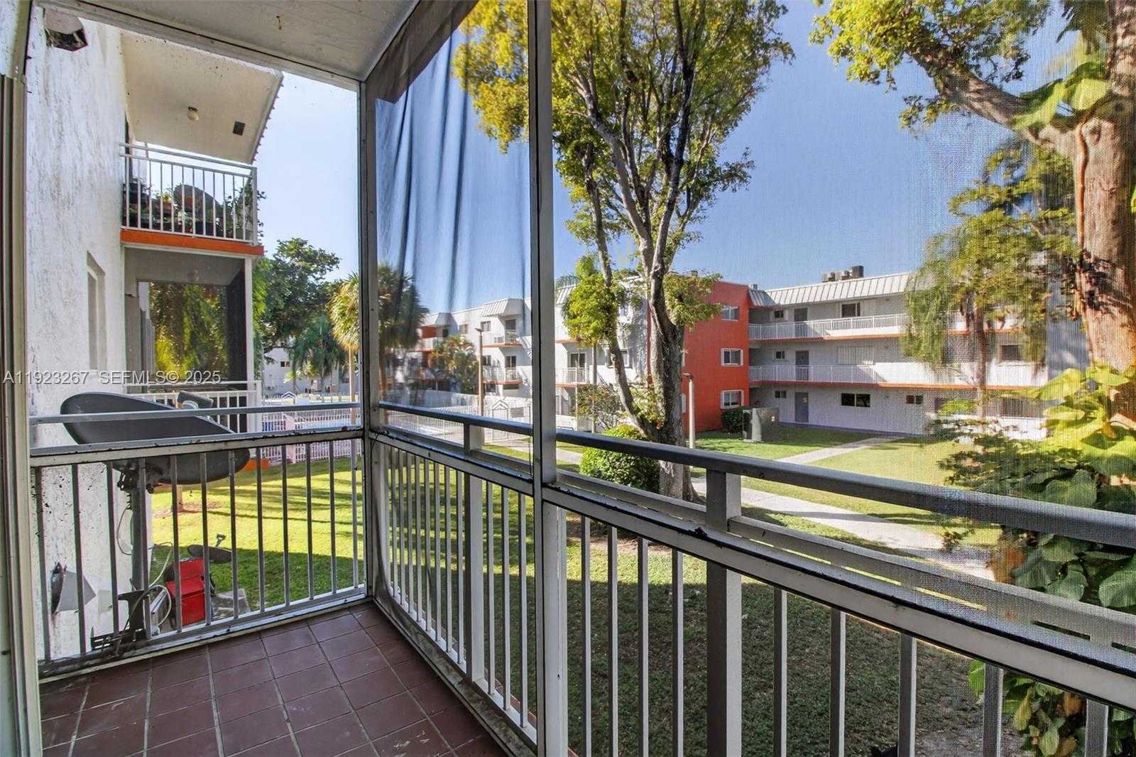 Small Image of 11309 SOUTH WEST 200TH ST #209-C, Miami Number 21