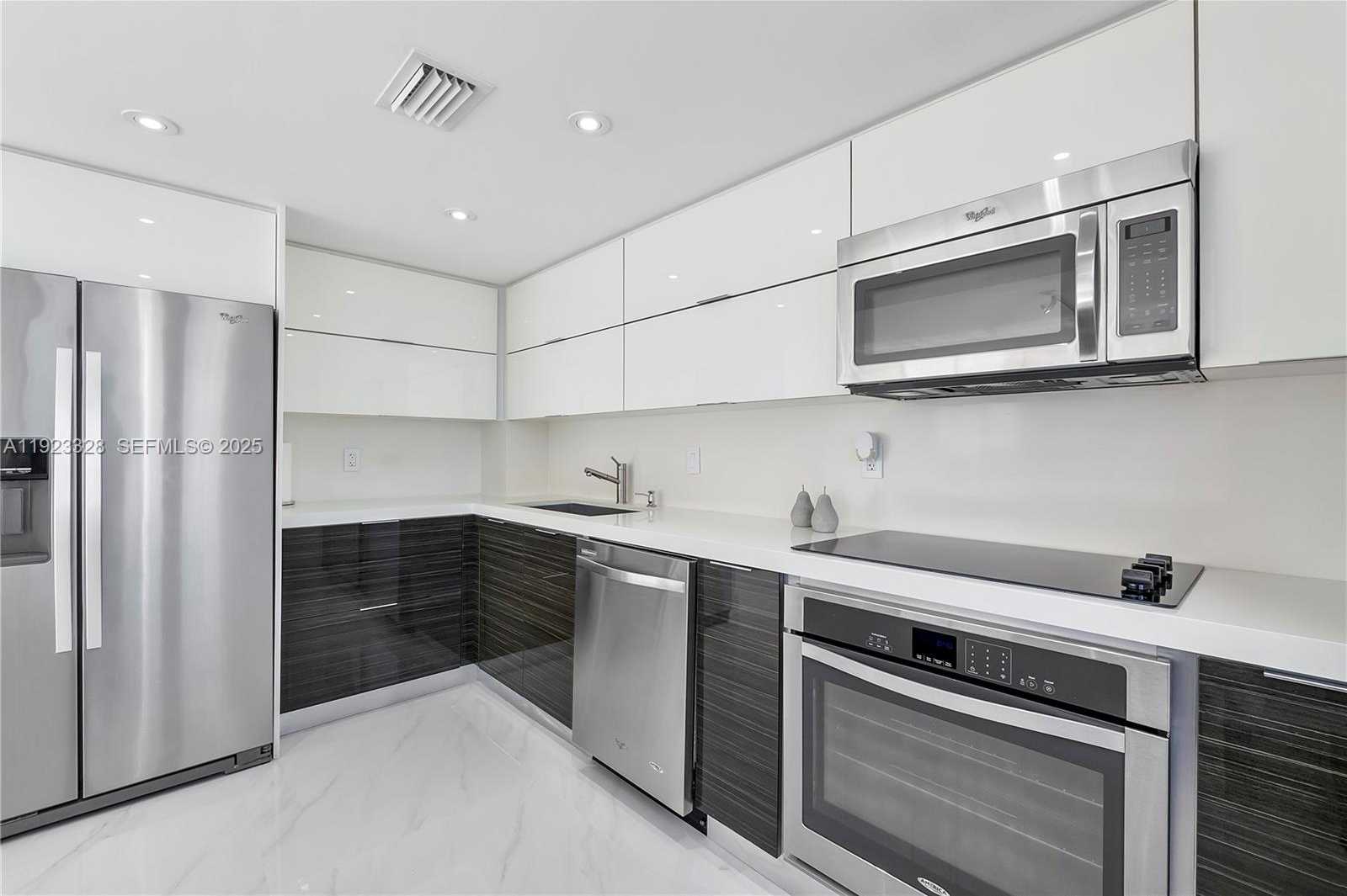 Small Image of 780 NORTH EAST 69TH ST #1601, Miami Number 26