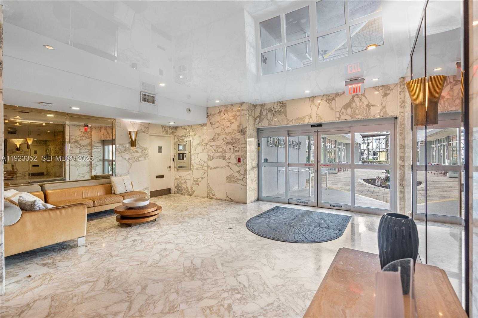 Small Image of 7135 COLLINS AVE #PH31, Miami Beach Number 12