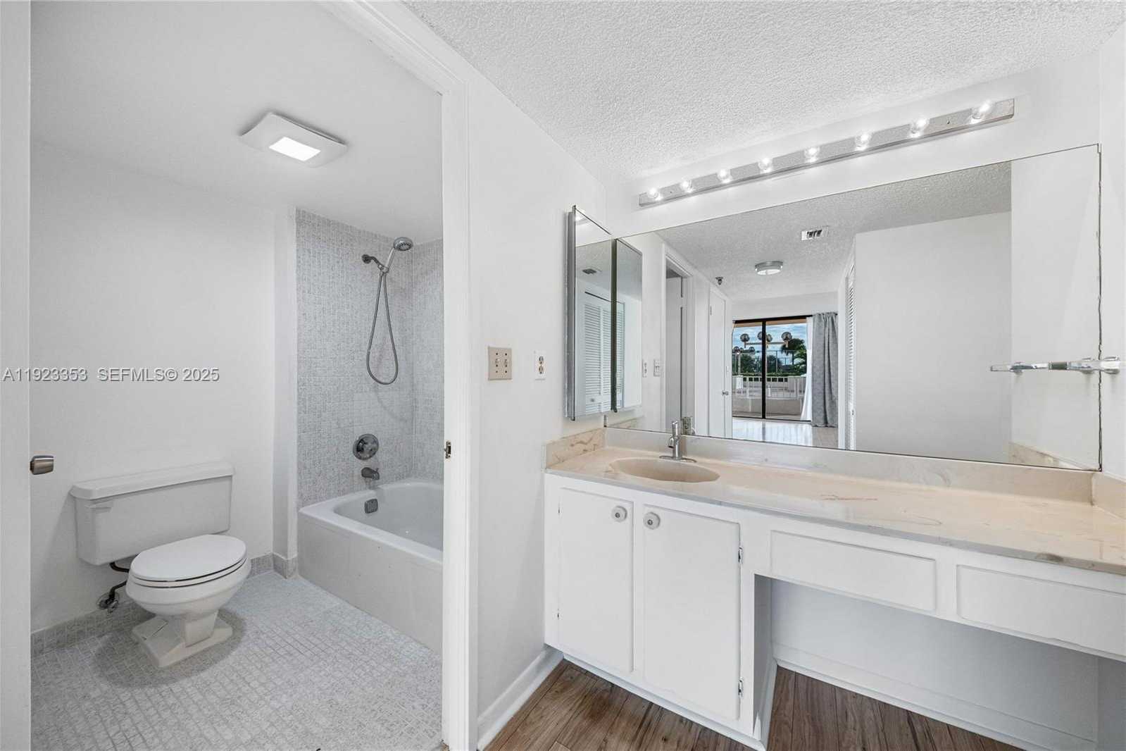Small Image of 290 174TH ST #307, Sunny Isles Beach Number 11