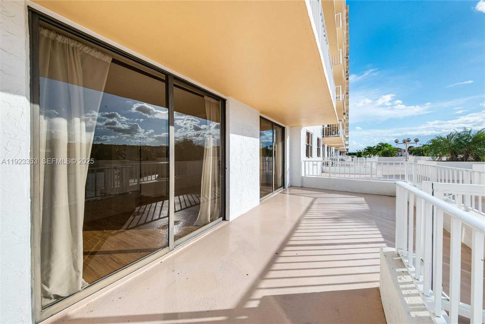 Small Image of 290 174TH ST #307, Sunny Isles Beach Number 18