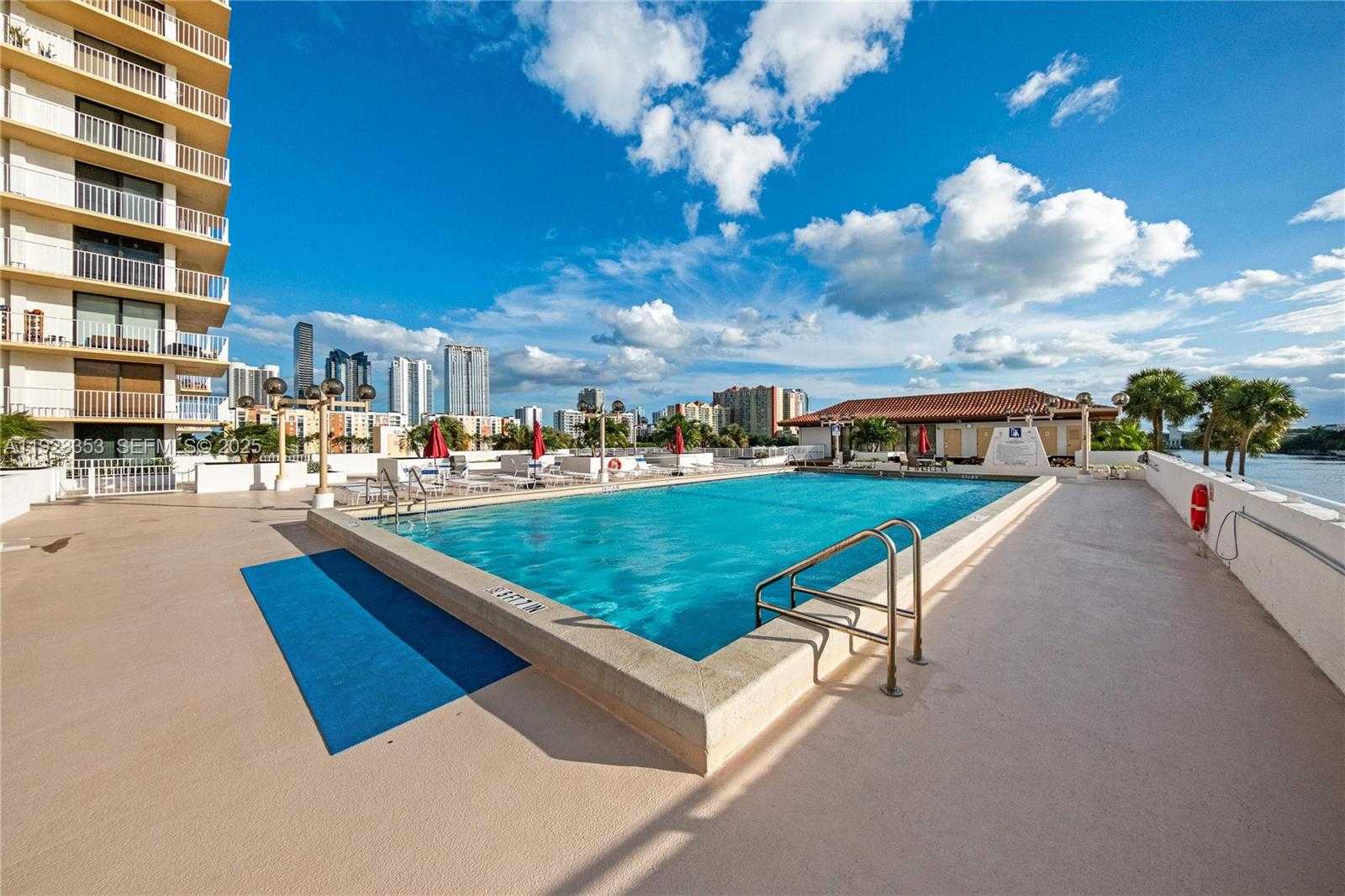 Small Image of 290 174TH ST #307, Sunny Isles Beach Number 21