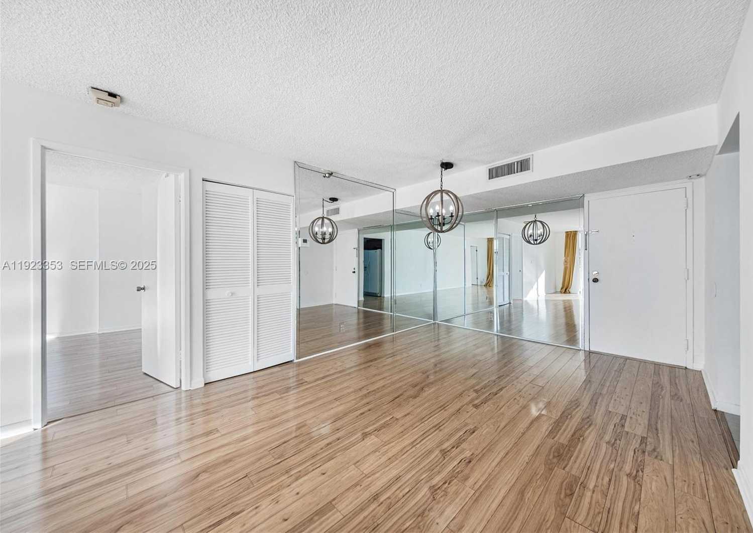 Small Image of 290 174TH ST #307, Sunny Isles Beach Number 4