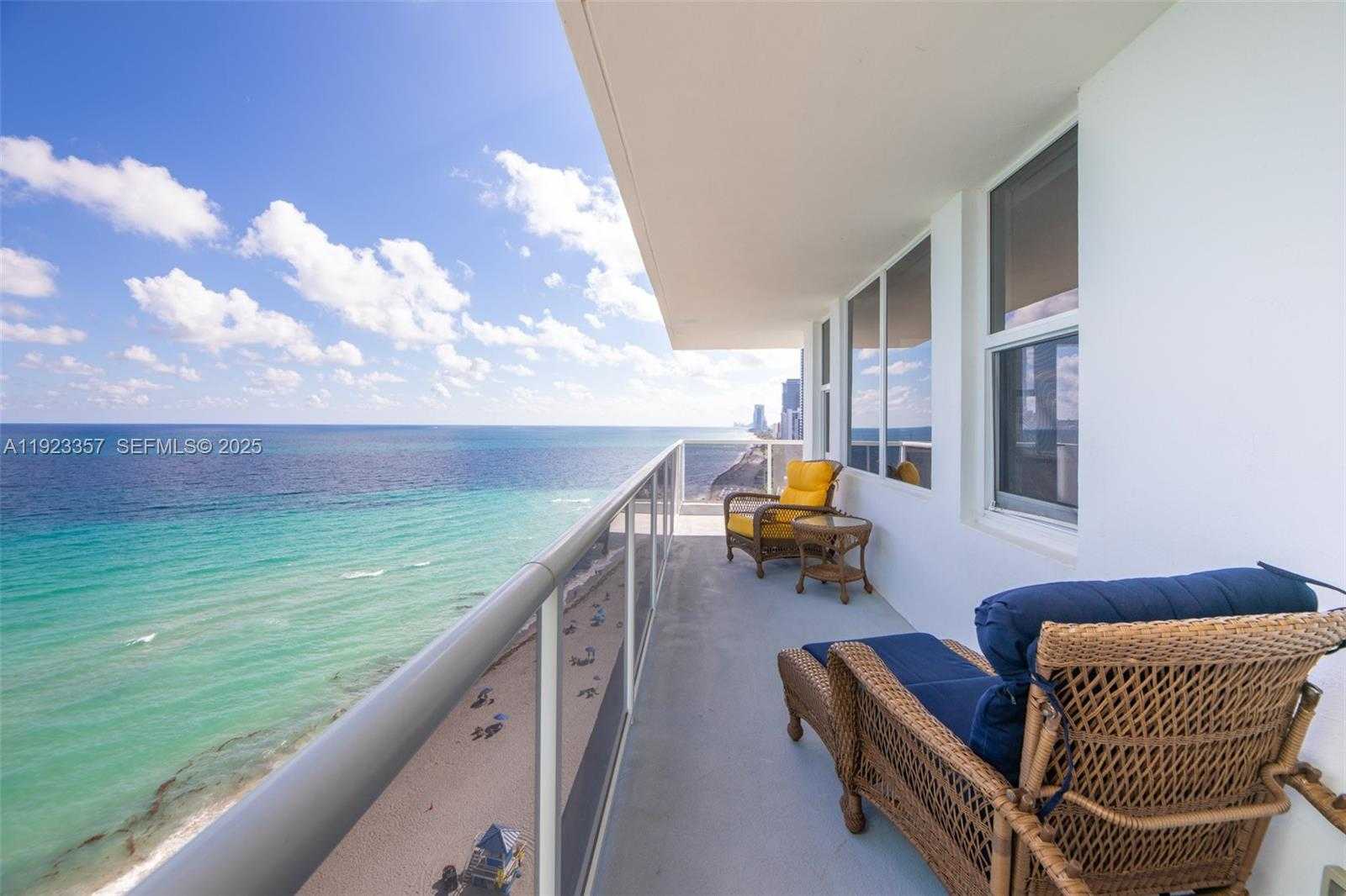 Imagen de Pequeño Objeto