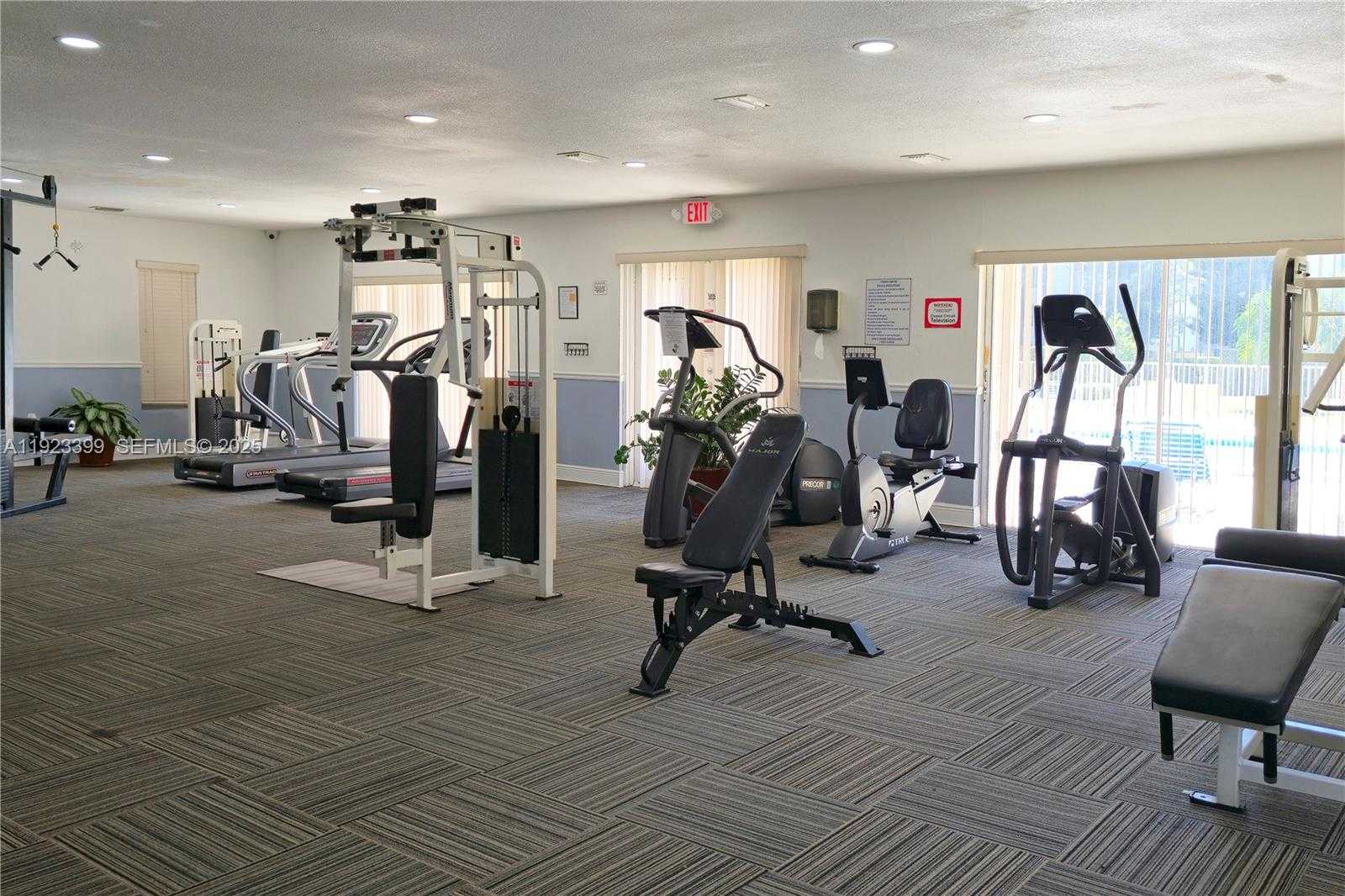 Small Image of 5201 GENEVA WAY #211, Doral Number 30