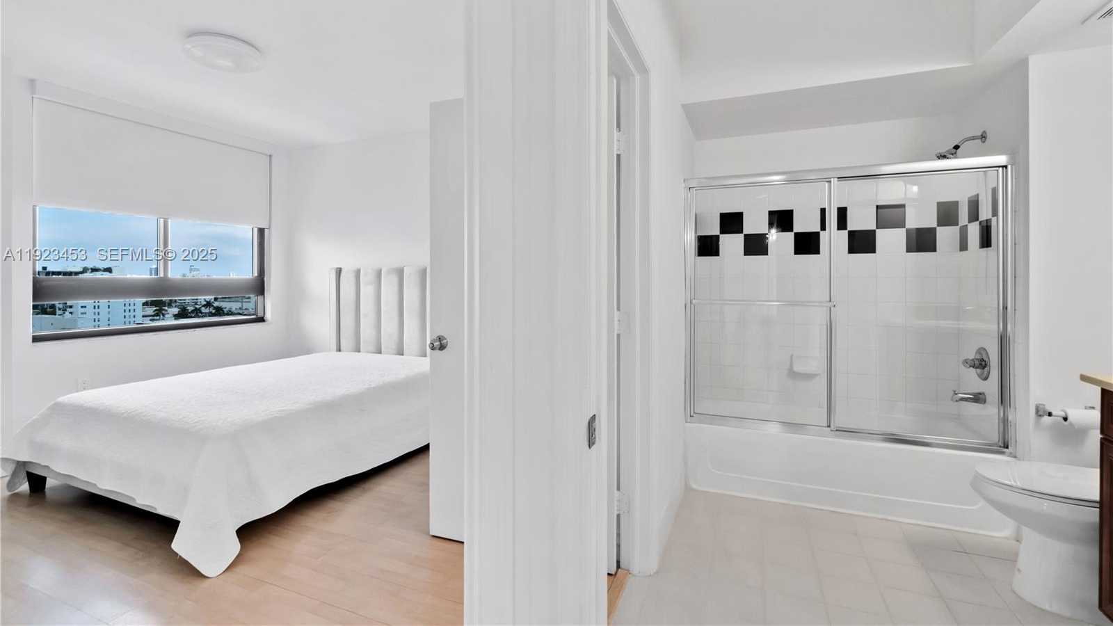Small Image of 1330 WEST AVE #1009, Miami Beach Number 14