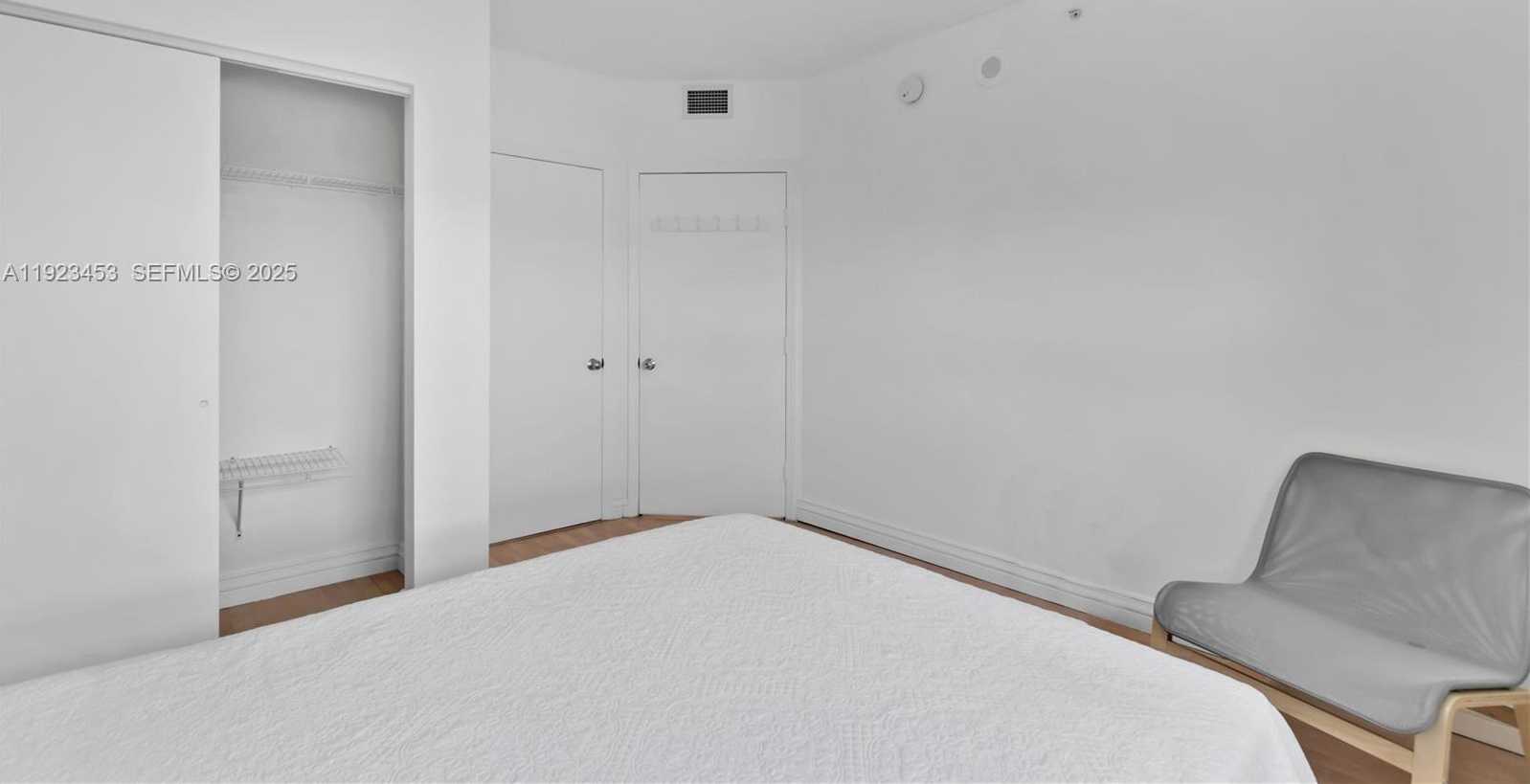 Small Image of 1330 WEST AVE #1009, Miami Beach Number 16