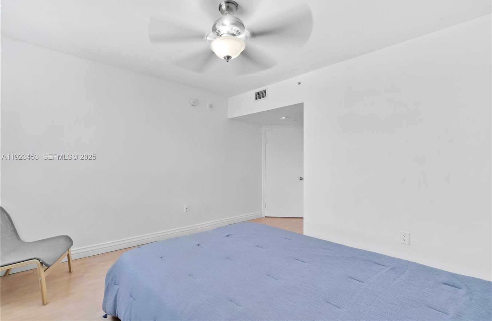 Small Image of 1330 WEST AVE #1009, Miami Beach Number 22