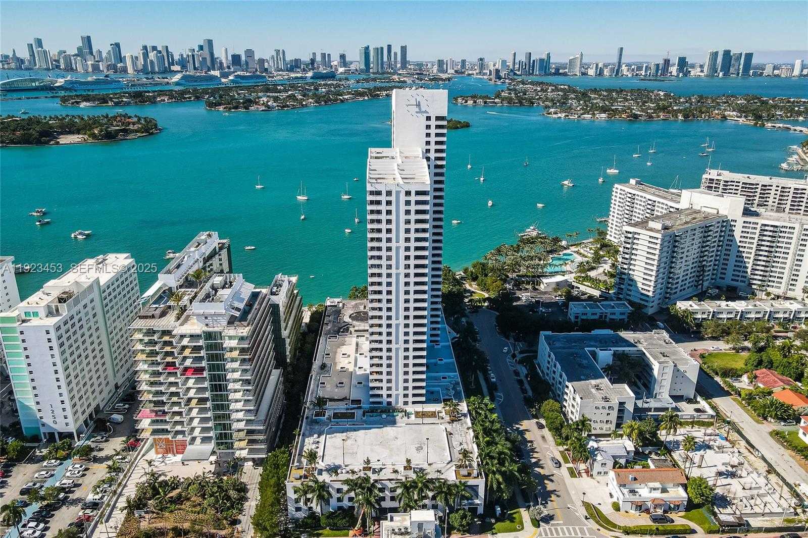 Small Image of 1330 WEST AVE #1009, Miami Beach Number 28