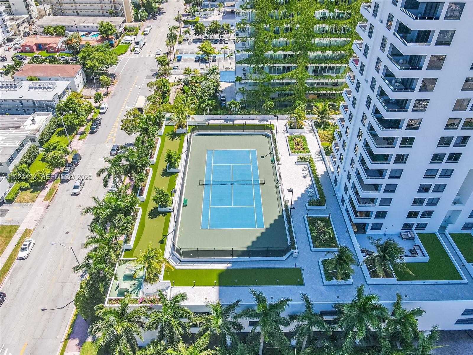 Small Image of 1330 WEST AVE #1009, Miami Beach Number 38