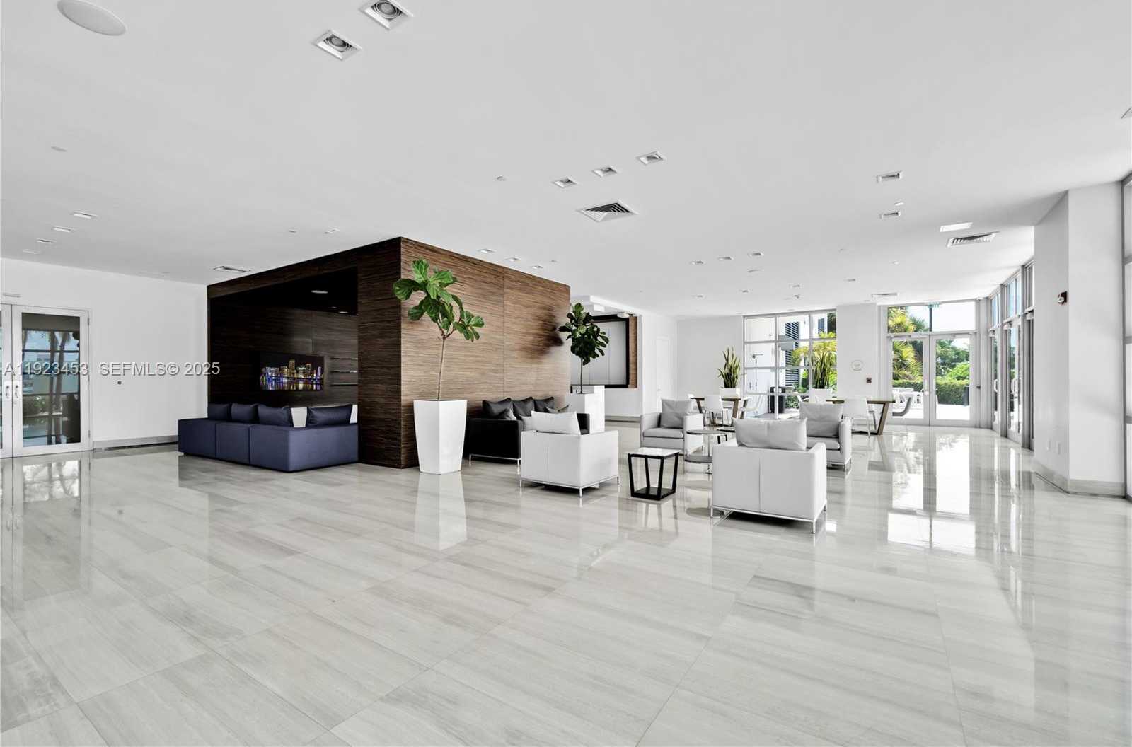 Small Image of 1330 WEST AVE #1009, Miami Beach Number 40