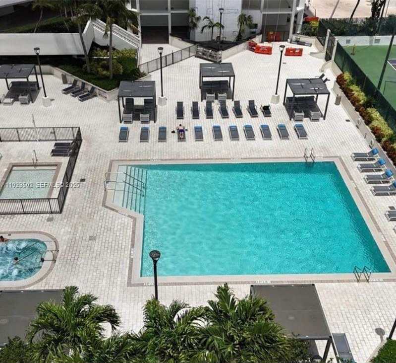 Small Image of 1865 BRICKELL AVE #A604, Miami Number 17