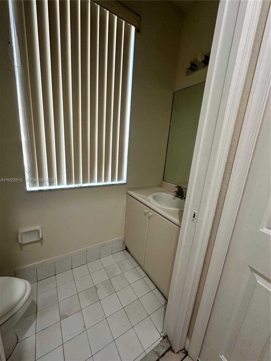 Small Image of 2704 SOUTH EAST 15TH PL #152, Homestead Number 34