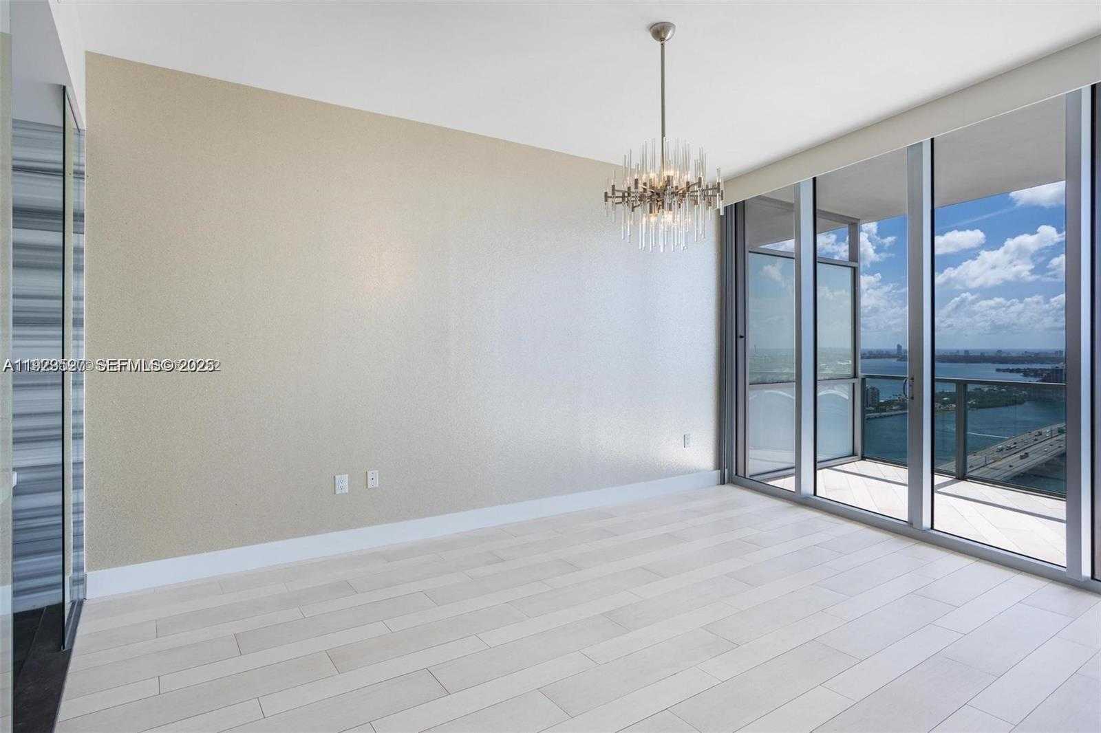 Small Image of 1100 BISCAYNE BLVD #3902, Miami Number 13