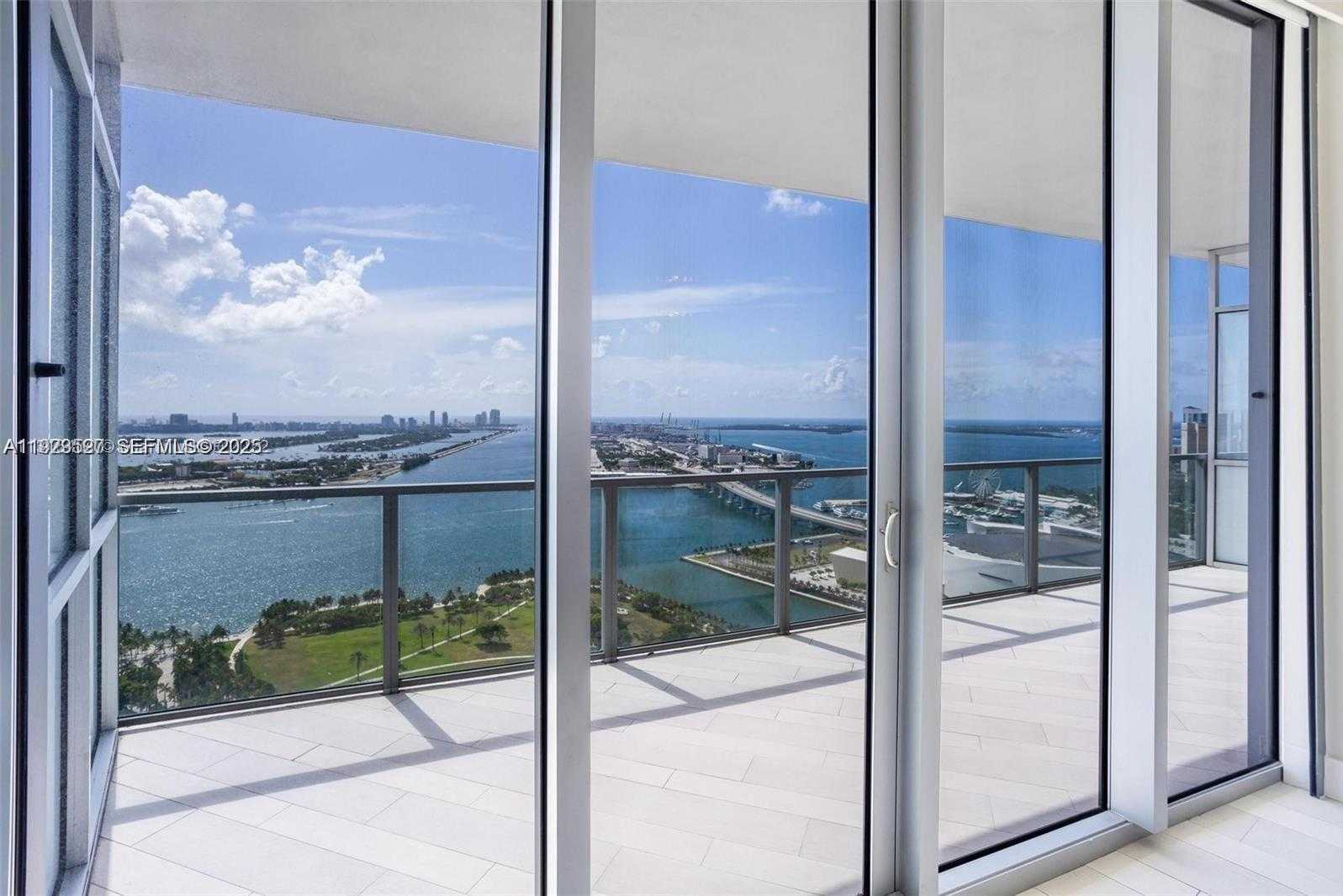 Small Image of 1100 BISCAYNE BLVD #3902, Miami Number 15