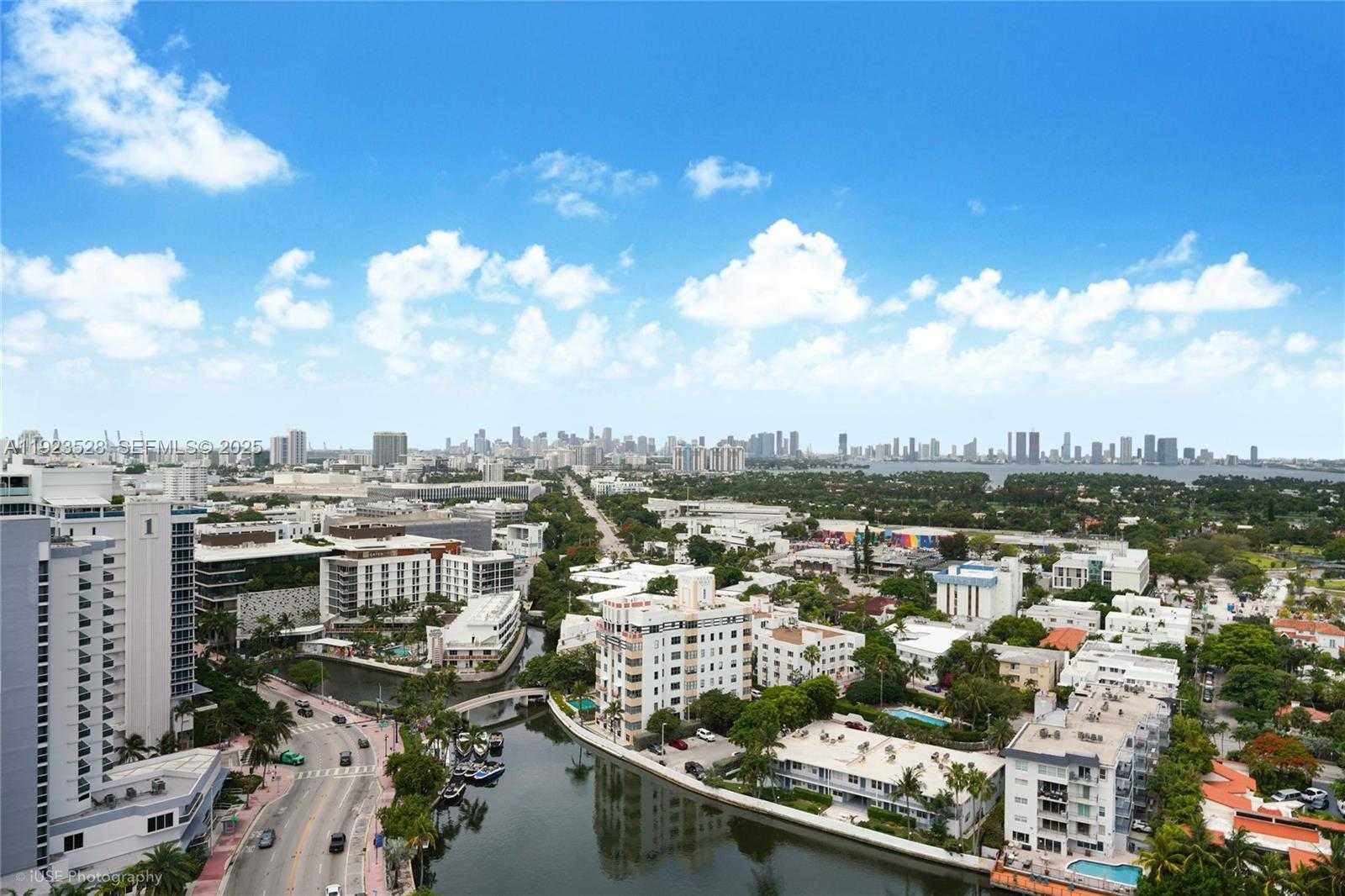 Small Image of 2555 COLLINS AVE #PH114, Miami Beach Number 13