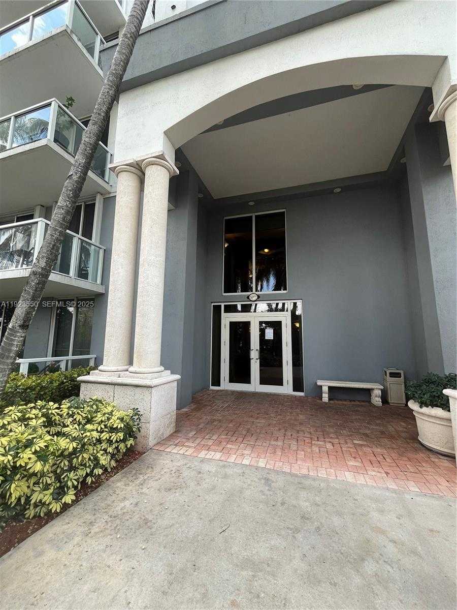 Small Image of 5099 NORTH WEST 7TH ST #1005, Miami Number 11