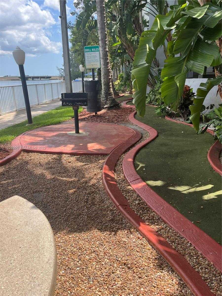 Small Image of 5099 NORTH WEST 7TH ST #1005, Miami Number 12