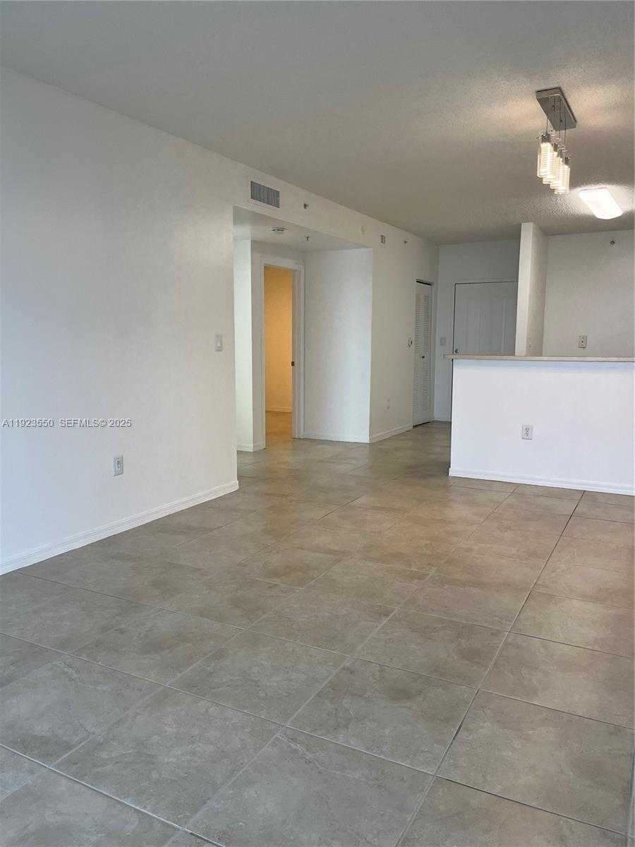 Small Image of 5099 NORTH WEST 7TH ST #1005, Miami Number 23