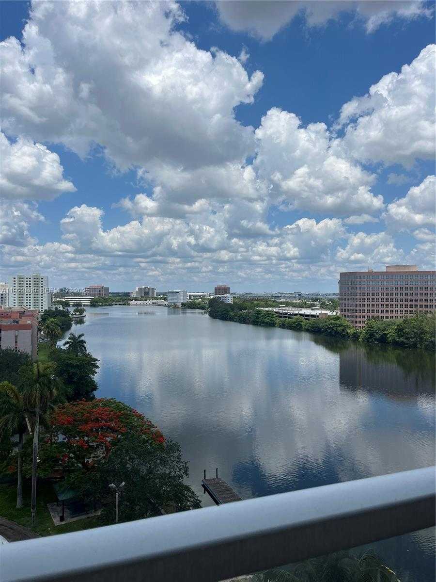 Small Image of 5099 NORTH WEST 7TH ST #1005, Miami Number 32