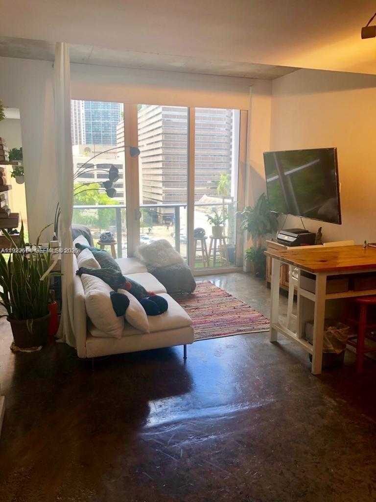 Small Image of 151 SOUTH EAST 1ST ST #409, Miami Number 8