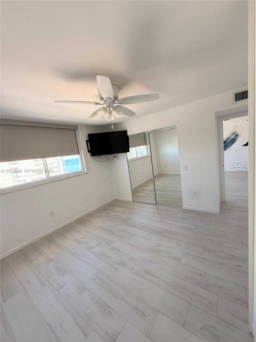Small Image of 6969 COLLINS AVE #903, Miami Beach Number 19