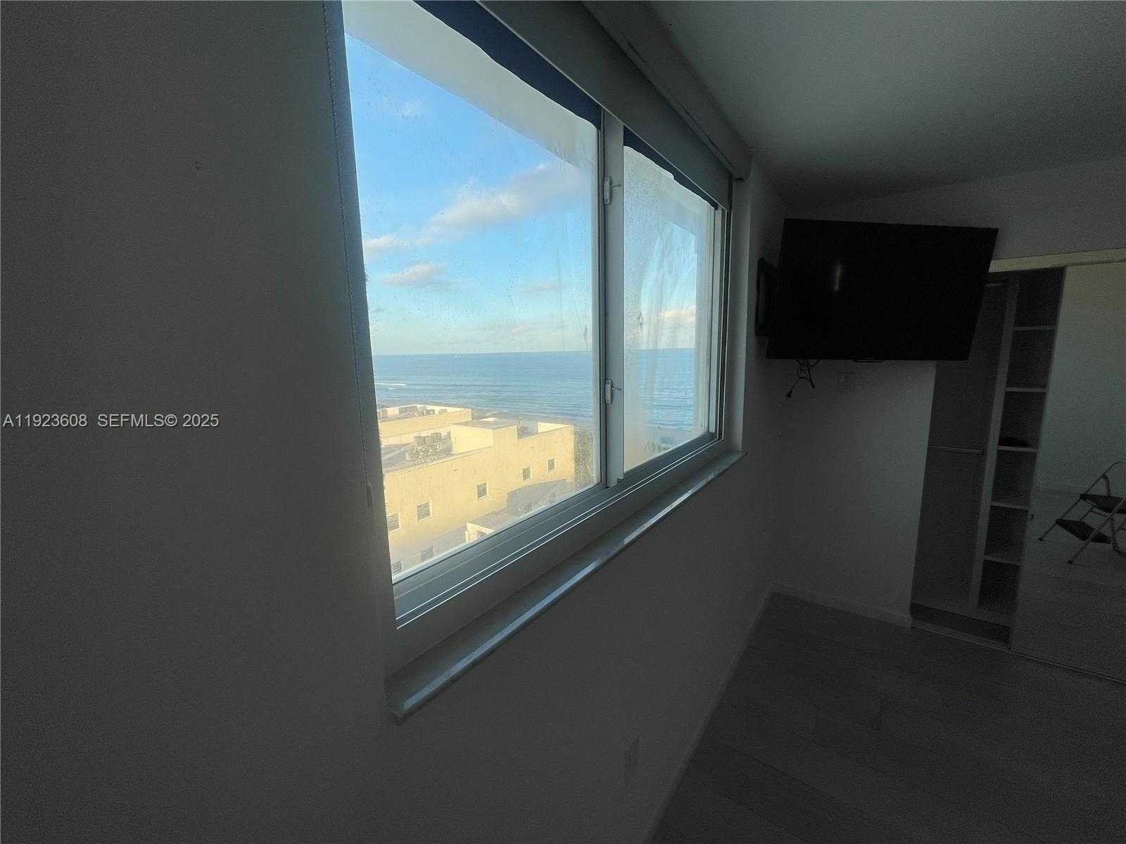 Small Image of 6969 COLLINS AVE #903, Miami Beach Number 8