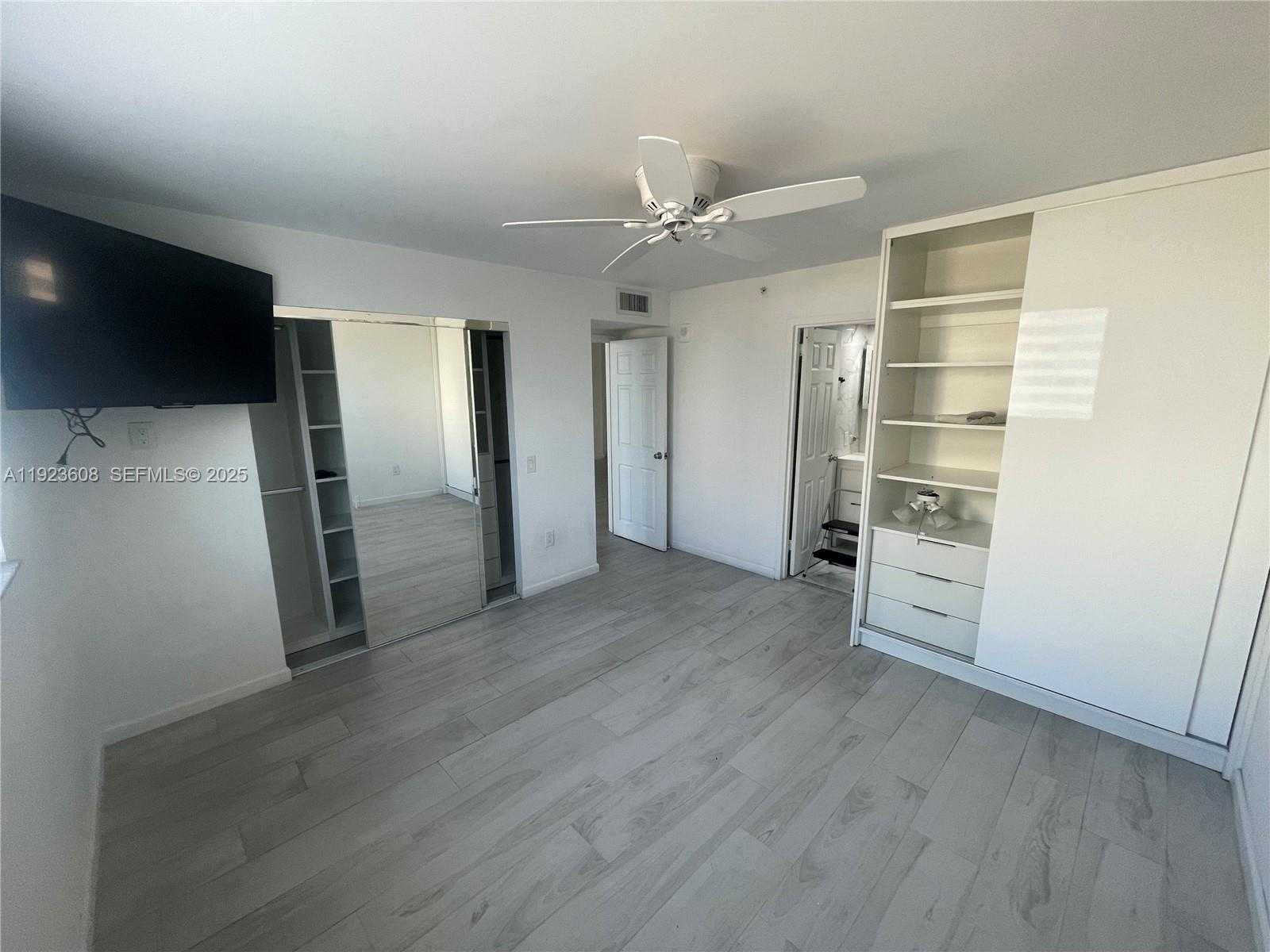 Small Image of 6969 COLLINS AVE #903, Miami Beach Number 9