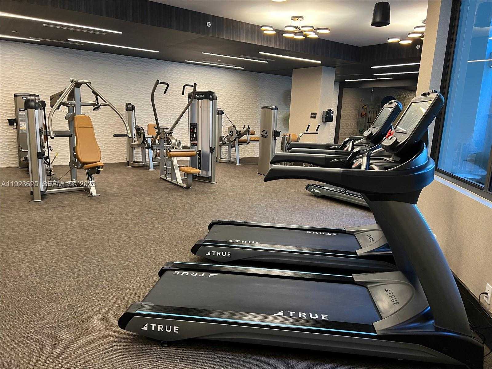 Imagen de Pequeño Objeto