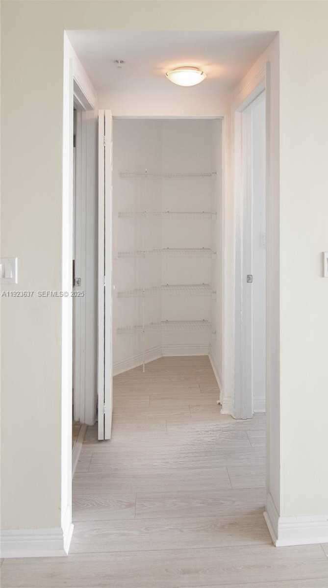 Small Image of 1745 EAST HALLANDALE BEACH BLVD #1508W, Hallandale Beach Number 10