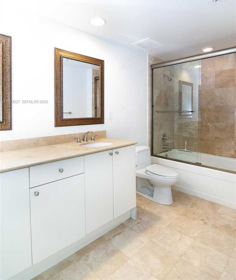 Small Image of 1745 EAST HALLANDALE BEACH BLVD #1508W, Hallandale Beach Number 6