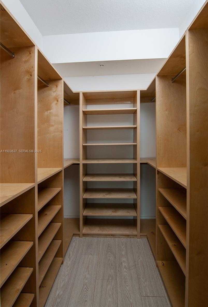 Small Image of 1745 EAST HALLANDALE BEACH BLVD #1508W, Hallandale Beach Number 7