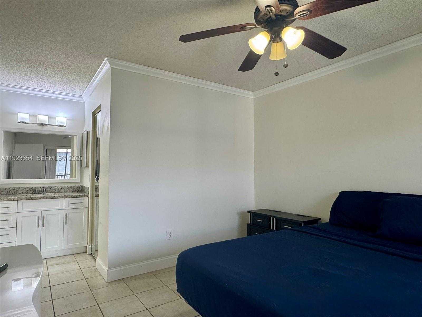 Small Image of 14911 SOUTH WEST 104TH ST #17-22, Miami Number 10