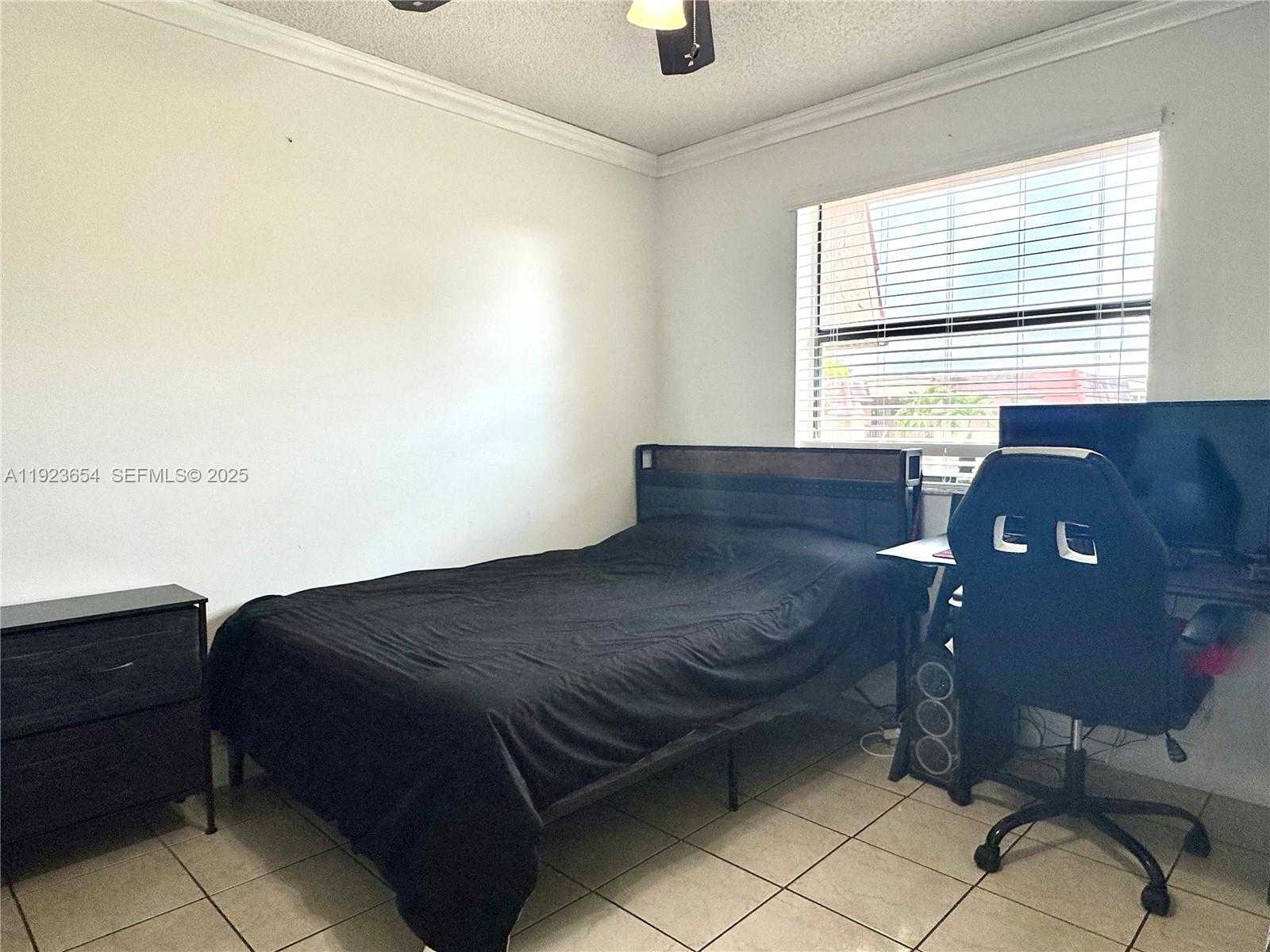 Small Image of 14911 SOUTH WEST 104TH ST #17-22, Miami Number 16
