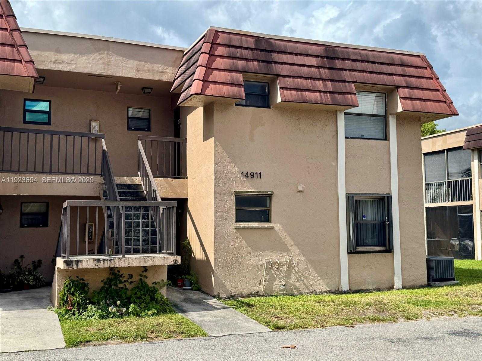 Small Image of 14911 SOUTH WEST 104TH ST #17-22, Miami Number 27