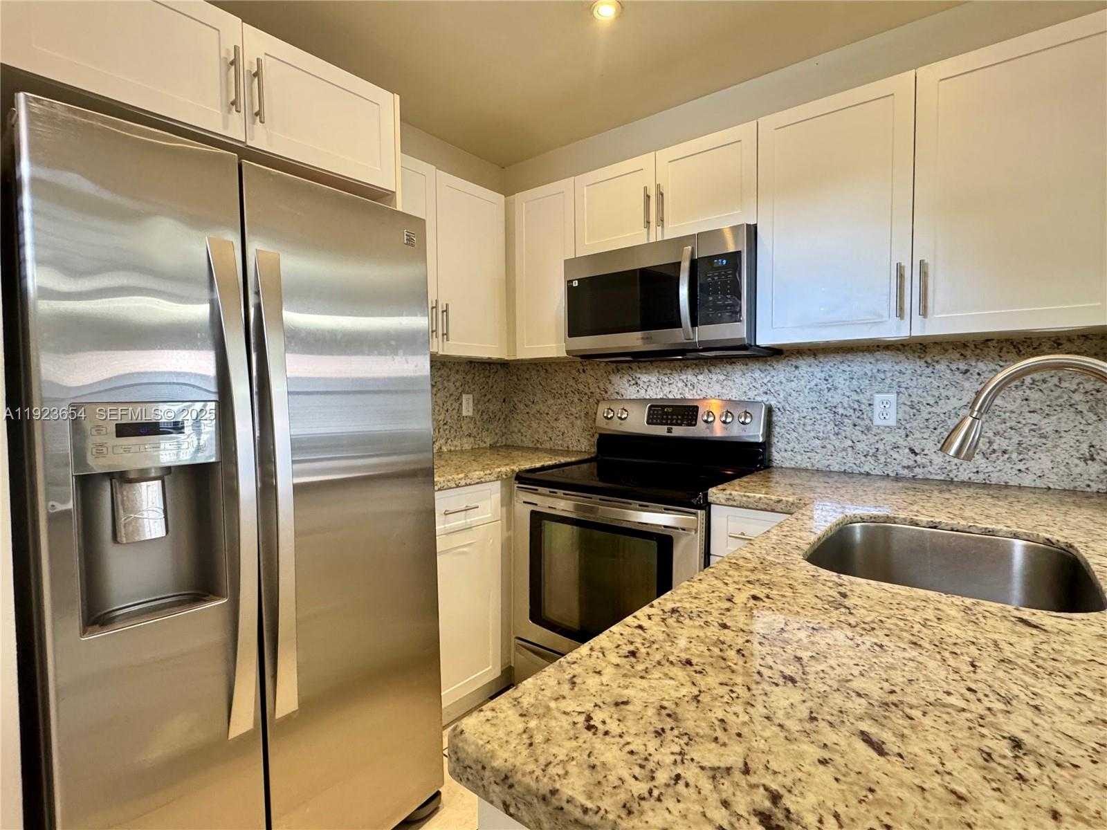 Small Image of 14911 SOUTH WEST 104TH ST #17-22, Miami Number 8