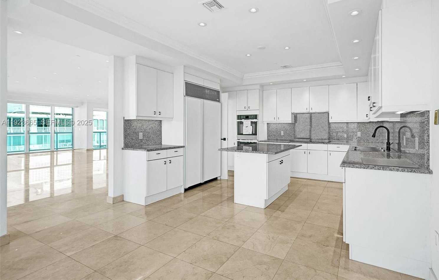 Small Image of 10101 COLLINS AVE #17A, Bal Harbour Number 13